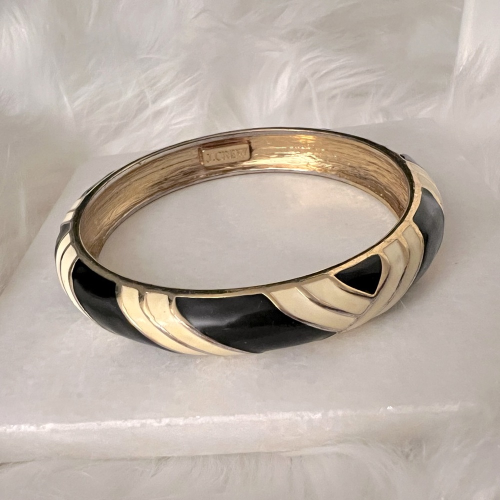 ✔J. Crew Monochrome Bangle